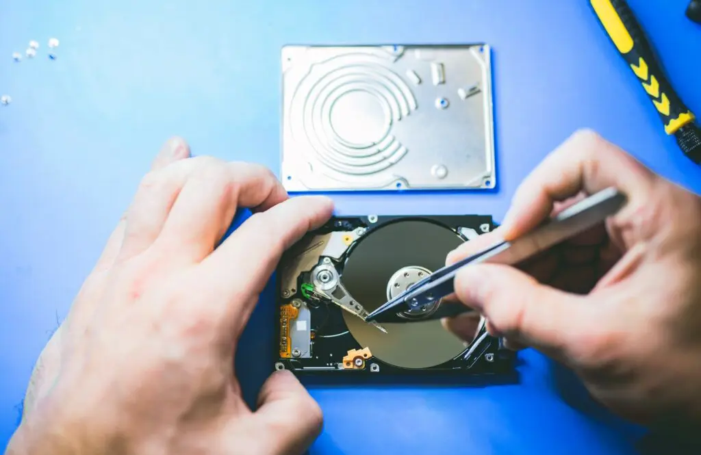 Data recovery from unrecognized HDD-2